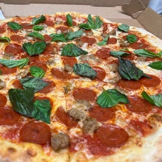 Meat Lover Pie (20")